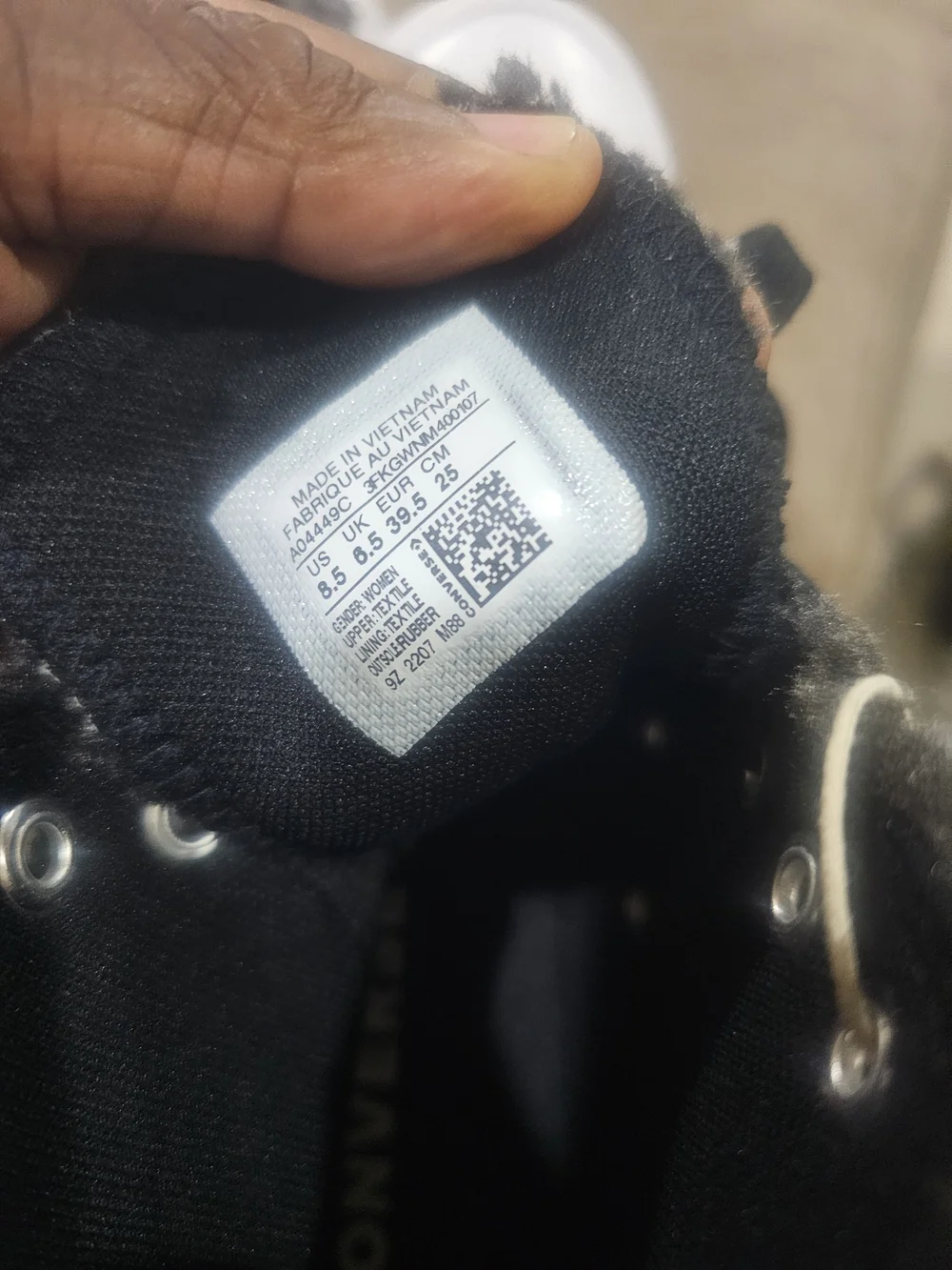 Converse Black and White High-Top Sneakers - Picture 5 of 7